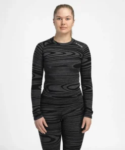 Aclima Women's WarmWool Crewneck Black Motion