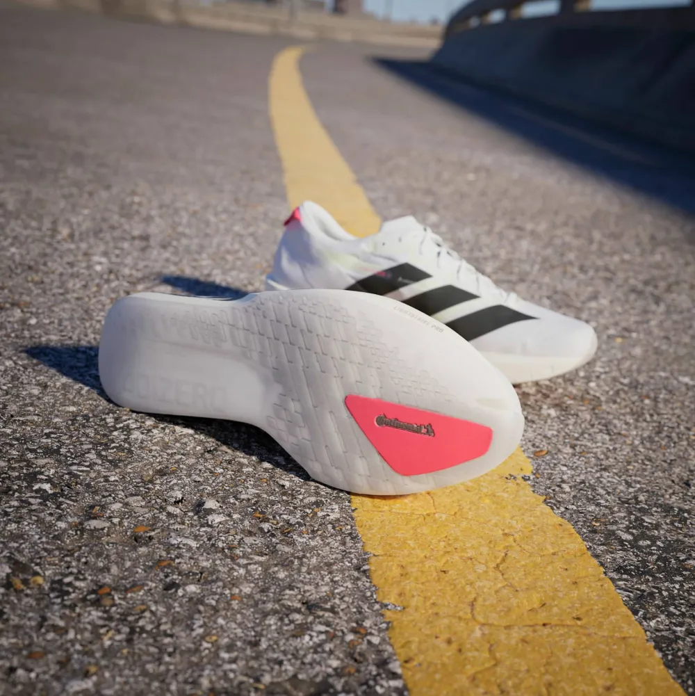 Clearance Men's Adizero Adios 9 Cloud White/Core Black/Lucid Red Löparskor Herr