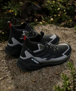 Adidas Men's Terrex Free Hiker 2 Gore-Tex Core Black/Carbon/Olistr