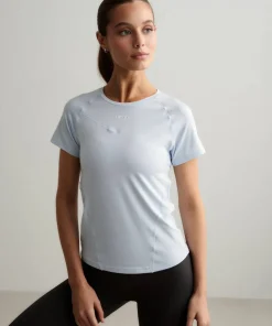Aim'n Women's Soft Basic Short Sleeve Aura New