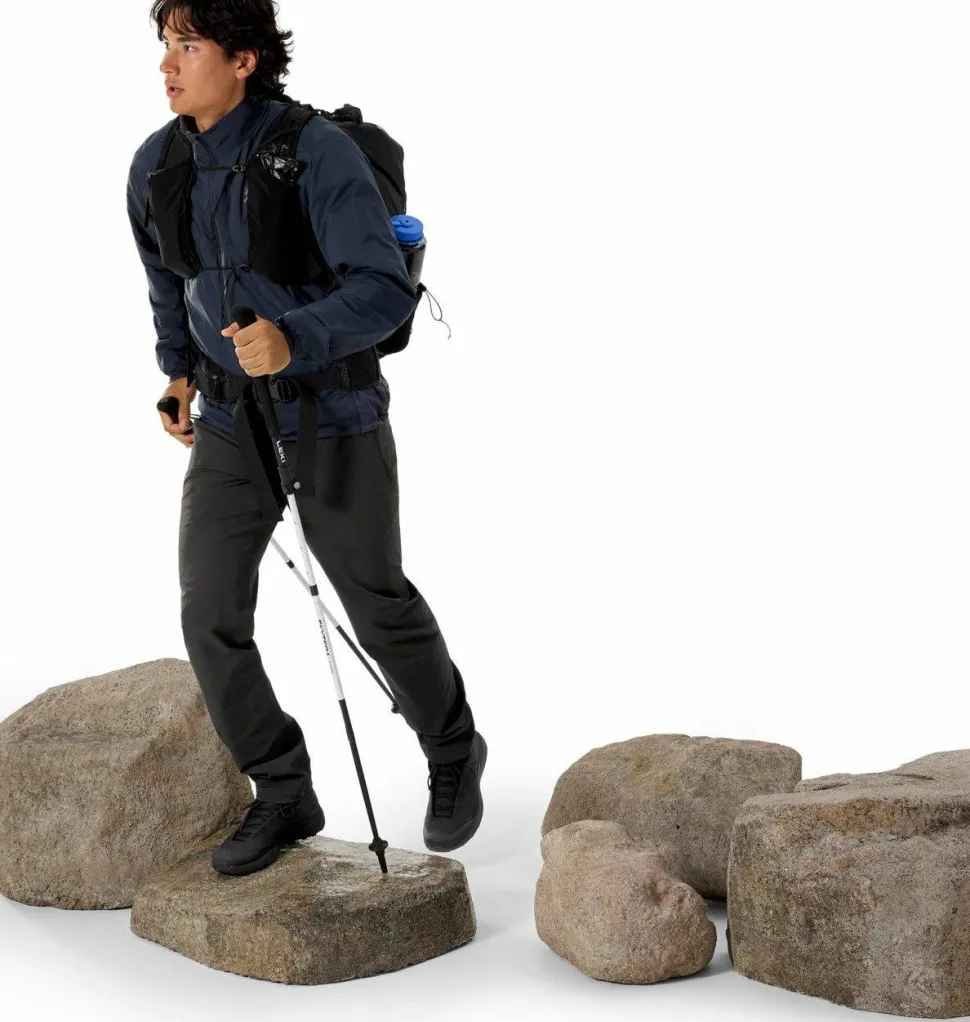 Arc'teryx Men's Atom Jacket Black Sapphire