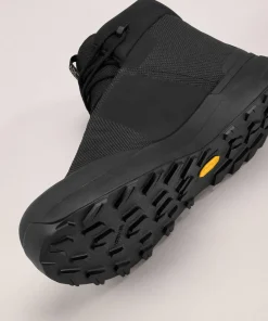 Arc'teryx Women's Kopec Mid Gore-Tex Black/Black Black / Black Clearance