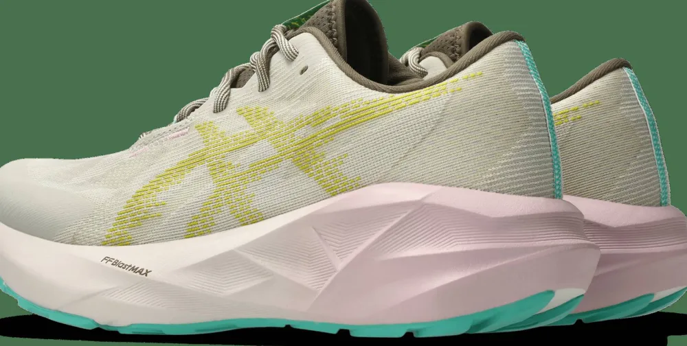 Asics Women's Novablast 5 TR Light Dust/Cacti Best