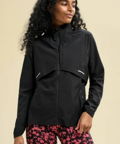 Casall Women's Dynamic Windbreaker Jacket Black Discount