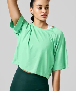 Casall Women's Laser Mesh Crop Tee Apple Crush