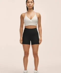 Casall Women's Ultra High Waist Hot Pant Black Hot