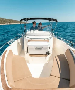 New Xtreme Marine Wheeled 100 QT Camping