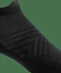 Darn Tough Men's Run No Show Tab Ultra-Lightweight with Cushion Black Discount