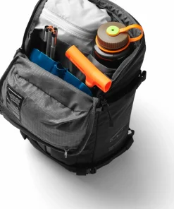 Db Backcountry Backpack 20L Black Out