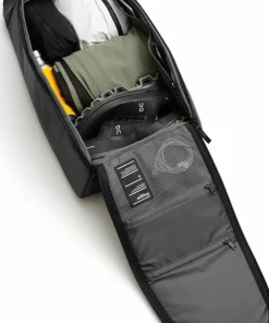 Db Hugger Backpack 30L Reflective Black