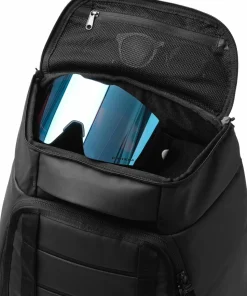 Db Hugger Bootpack Black Out