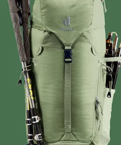 Deuter Men's Trail 24L Grove-Ivy