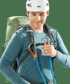 Deuter Men's Trail 24L Grove-Ivy