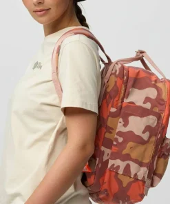 Fjällräven Kånken Graphics Laptop 15 ChalkRose-Hidden Animals