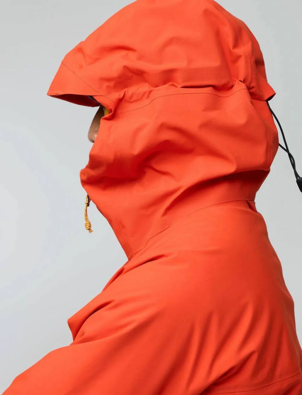 Fjällräven Men's Bergtagen GORE-TEX Pro Jacket Flame Orange New