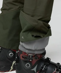 Fjällräven Women's Bergtagen GORE-TEX Touring Trousers Black