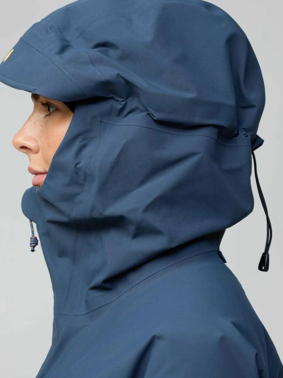 Fjällräven Women's Bergtagen GORE-TEX Pro Jacket Flame Orange