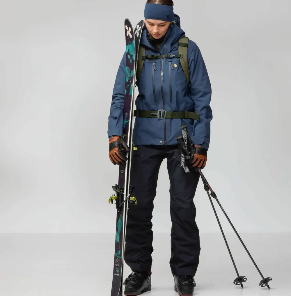 Fjällräven Women's Bergtagen GORE-TEX Pro Jacket Flame Orange Clearance