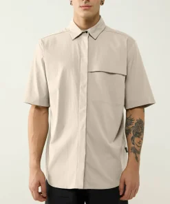 Online Men's Salo Shirt Ss II Herrtröjor & Skjortor
