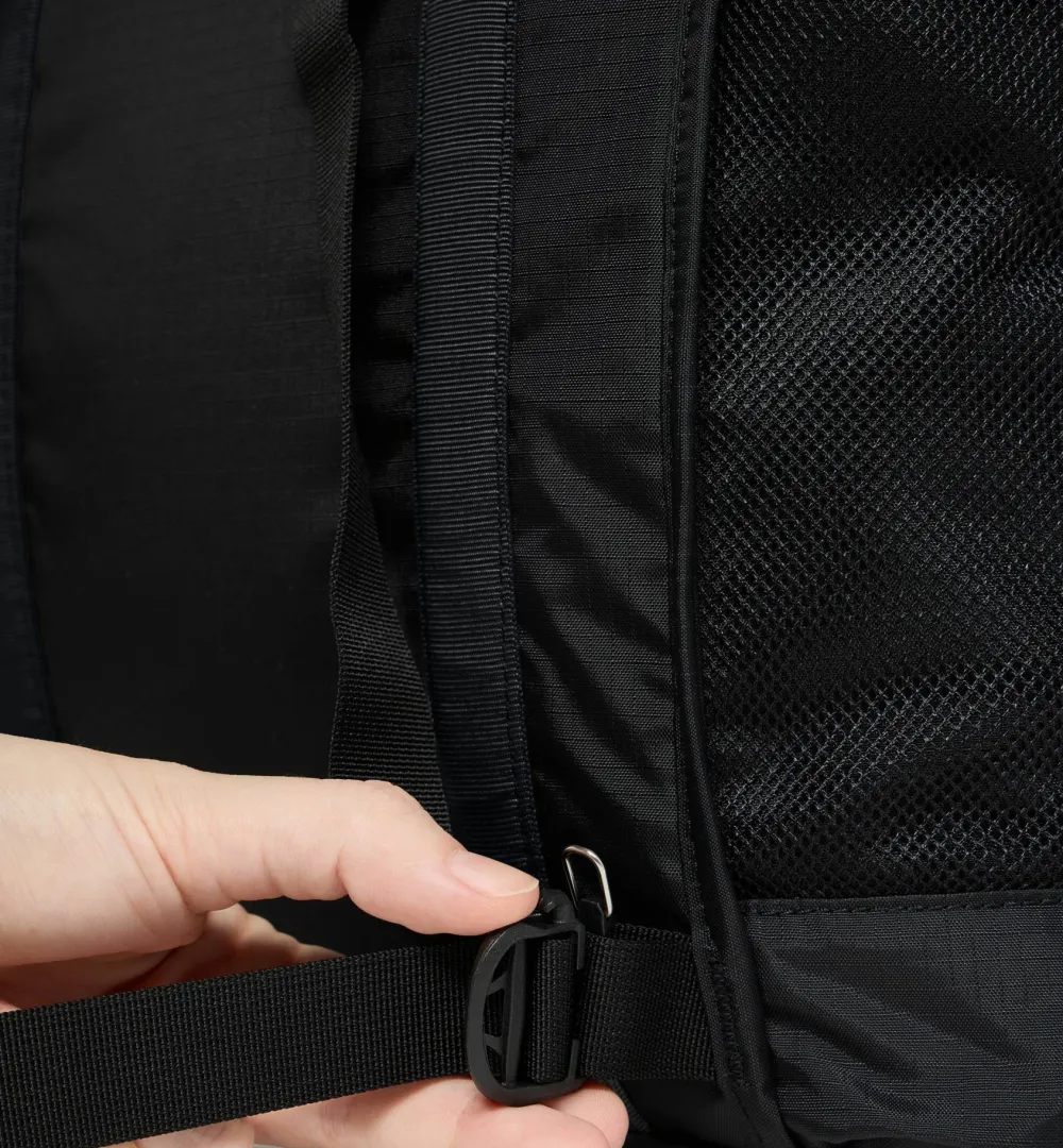 Haglöfs Tight Tote 25 True Black/Magnetite Best