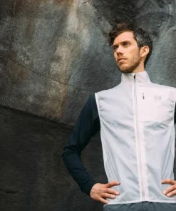 Hellner Biekkus Wind Vest Men's Nimbus Cloud Best