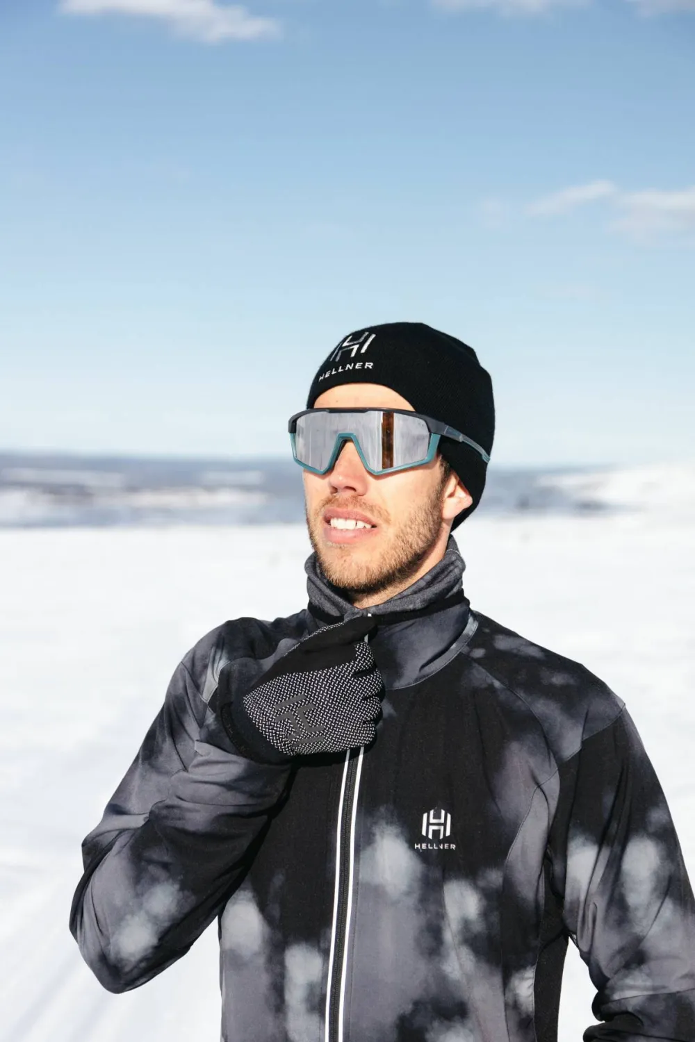Outlet Men's Harrå Hybrid Jacket 2.0 Träningskläder Herr|Herrjackor