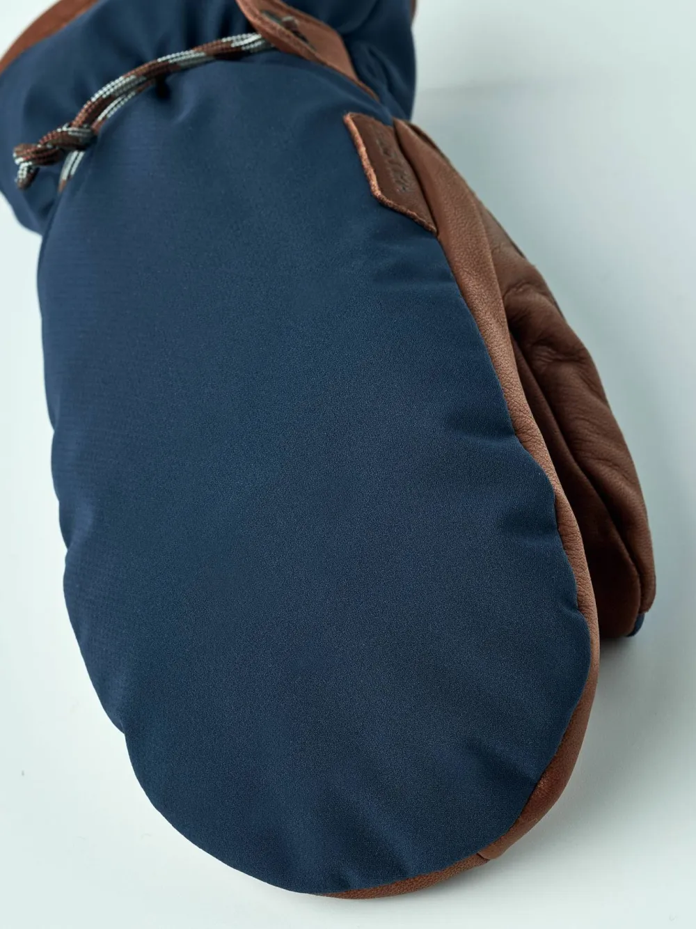 Hestra Vemdalen CZone Mitt Navy Sale