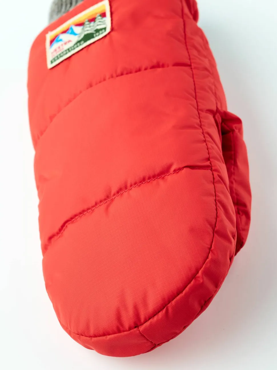 Hestra Women's Otra Light Red