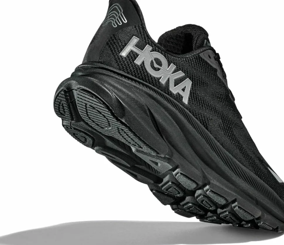 Hoka Women's Clifton 9 GORE-TEX Black / Black