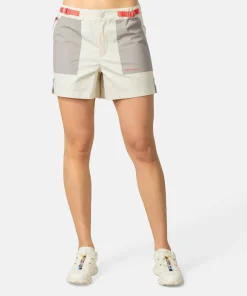 Kari Traa Women's Ane Bermuda Shorts Light Beige Discount
