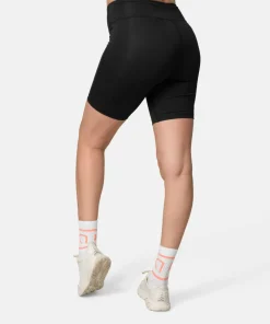 Kari Traa Women's Ava 8 Inch Shorts Black Discount