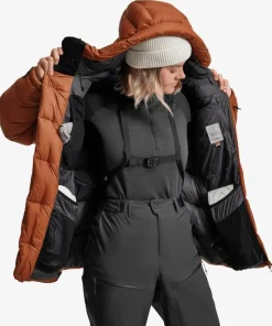 Lundhags Women's Abisku Adventure Down Parka Almond