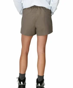 Discount Women's Airexchange Upf 40 Short 4 Damshorts