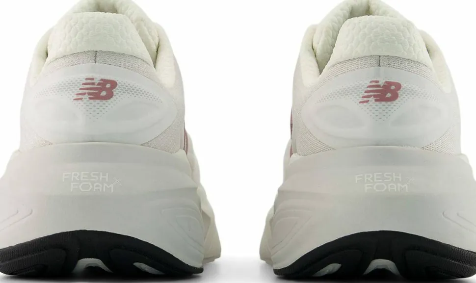New Balance Women's Fresh Foam X More v6 Sea Salt