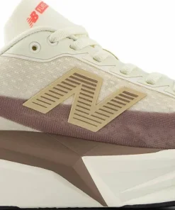 Clearance Women's Fuelcell Rebel V5 Löparskor Dam