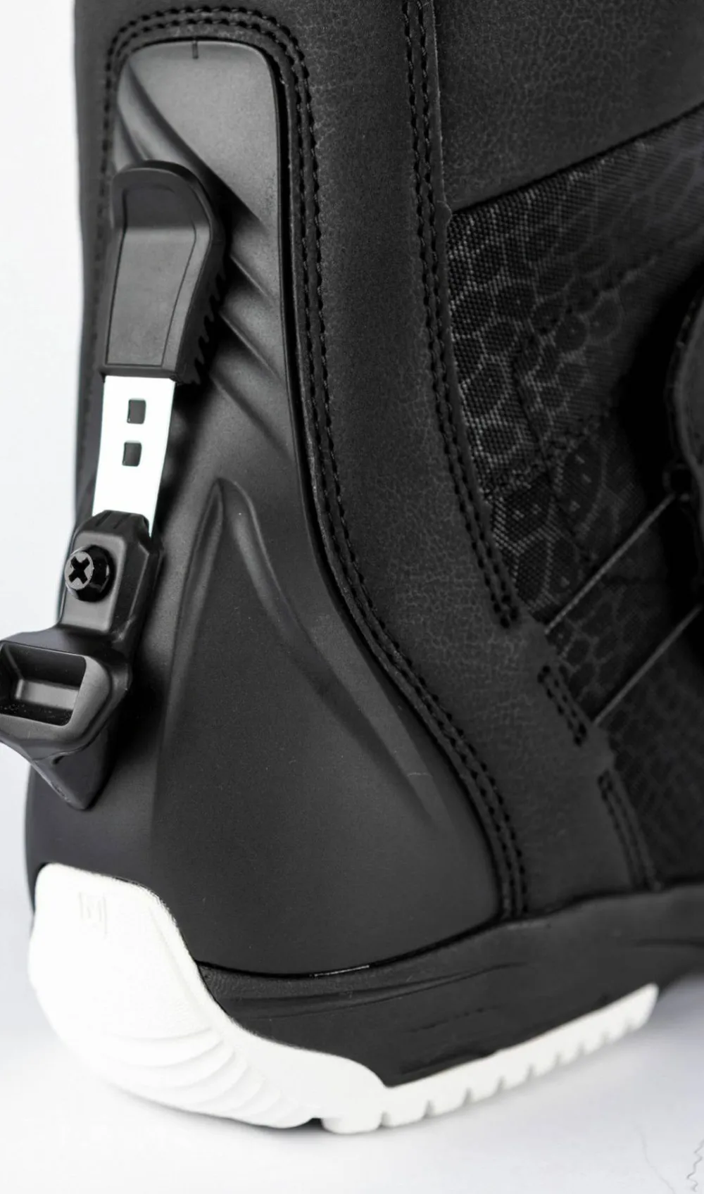 Outlet Women's Monarch Step On Snowboard