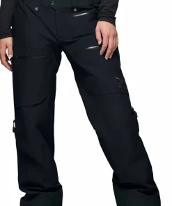 Norrøna Women's Lofoten GORE-TEX Insulated Short Pants Caviar Black