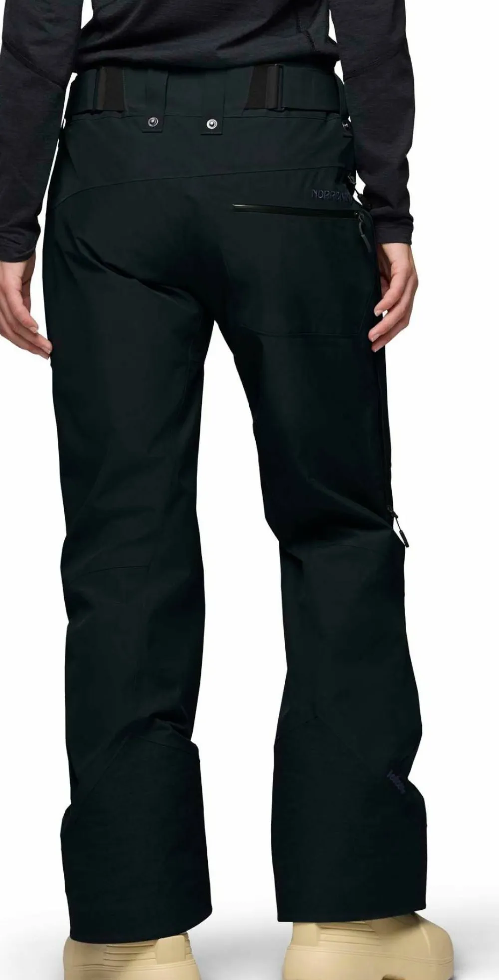 Norrøna Women's Lofoten GORE-TEX Insulated Short Pants Caviar Black Discount