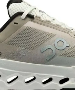 On Women's Cloudsurfer Next Fog/Ivory