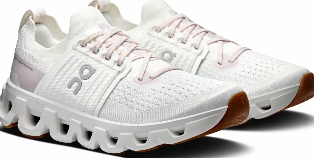 Discount Women's Cloudswift 4 Löparskor Dam