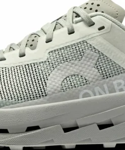 On Women's Cloudultra 3 Iceberg/Glacier