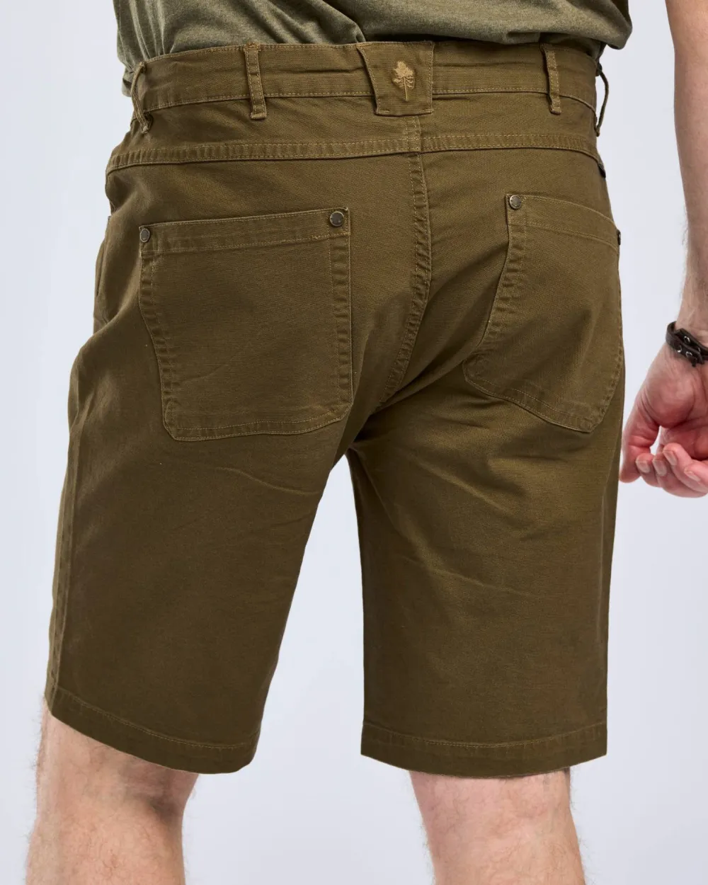 Pinewood Men's Värnamo Vintage Canvas Shorts Olive Brown Best