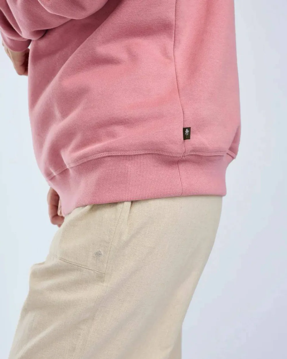 Best Unisex Värnamo Logo Sweater Damtröjor & Skjortor