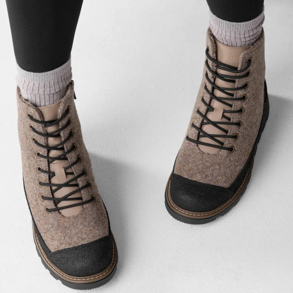 Pomar Women's Perho GORE-TEX Ankle Boot Sand Felt/Pu-Suede Hot