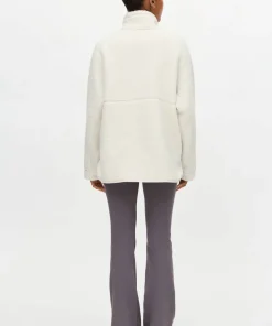 Röhnisch Women's Cloud Pile Anorak Tofu