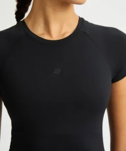 Röhnisch Women's Seamless Flex Tee Black New