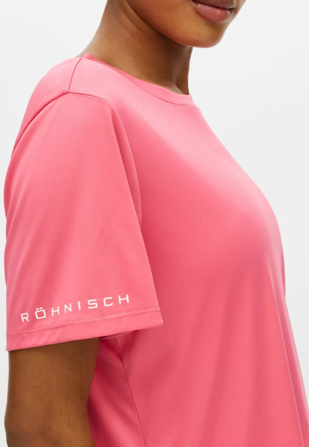 Röhnisch Women's Team Logo Tee Fruit Dove Outlet