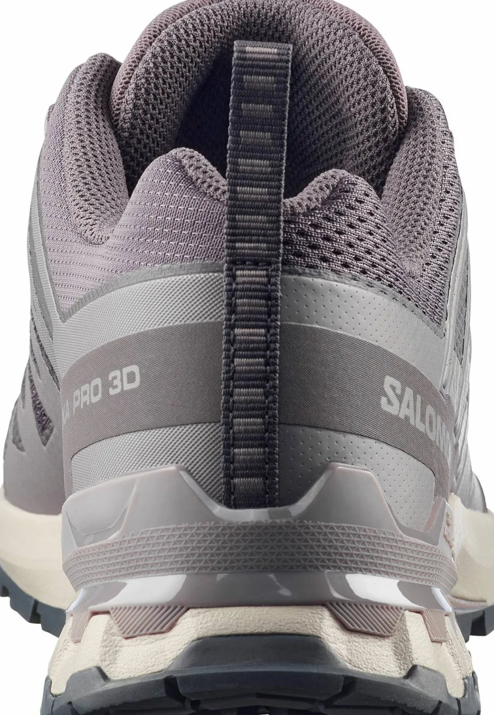 Clearance Men's XA Pro 3D V9 Vandring