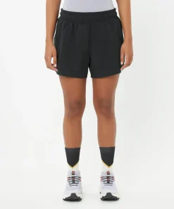 Salomon Women's SHAKEout EASY Shorts 4” Deep Black Deep Black/