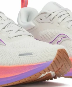 Sale Women's Surge 3 Löparskor Dam